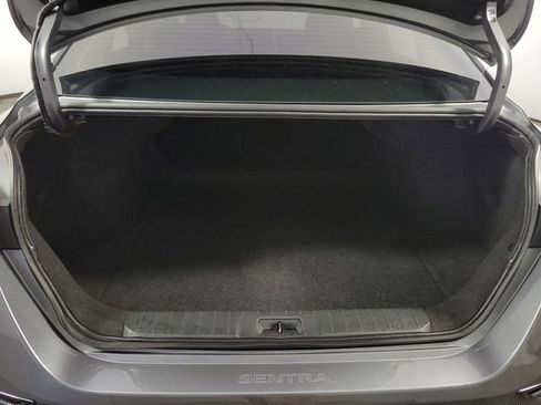 Used 2024 Nissan Sentra S FWD image 26
