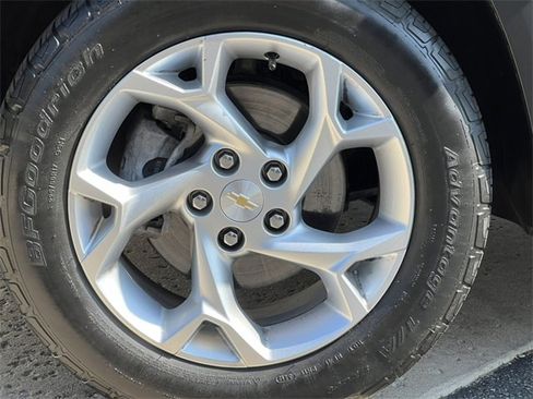 Used 2024 Chevrolet Trax LS w/ LS Convenience Package image 6