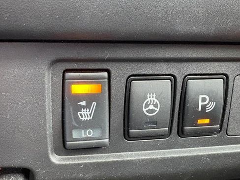 Used 2023 Nissan Frontier PRO-4X w/ Pro-4X Premium Package image 13