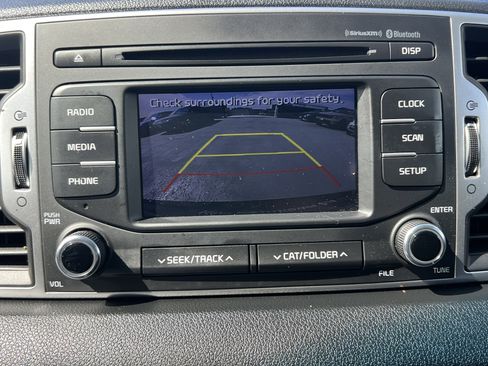 Used 2019 Kia Sportage LX image 31