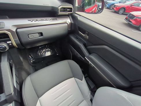 Used 2026 Toyota Tacoma TRD Sport RWD image 17