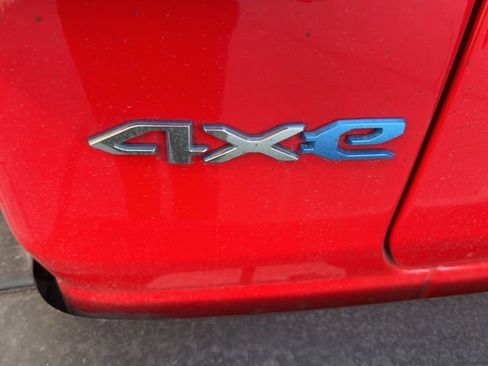 Used 2023 Jeep Wrangler Unlimited Sahara image 16