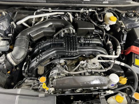 Used 2022 Subaru Crosstrek 2.0i Premium w/ Moonroof Package image 30