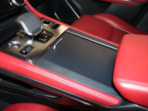 Used 2021 Jaguar F-PACE R-Dynamic S AWD/4WD image 41