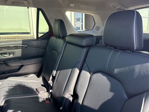 Used 2023 Honda Pilot Elite image 42