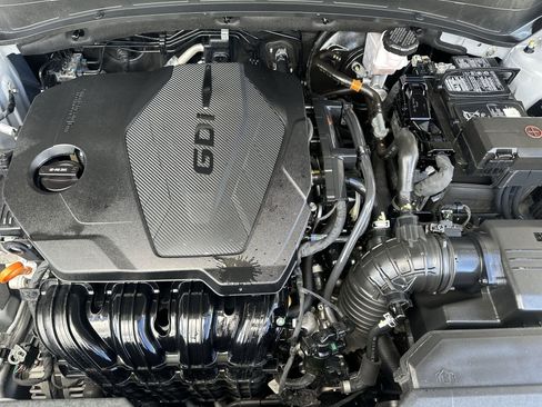 Certified 2023 Kia Sportage X-Line image 18