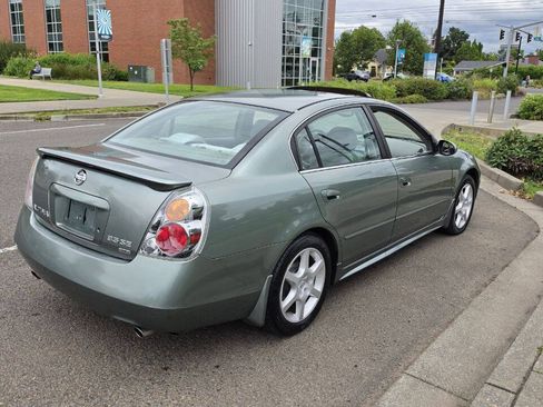 Used 2003 Nissan Altima 3.5 SE w/ (SP2) Sport Plus Pkg FWD image 5