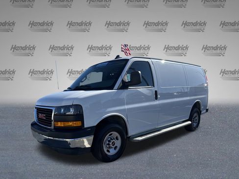 Used 2024 GMC Savana 2500 w/ Driver Convenience Package image 5
