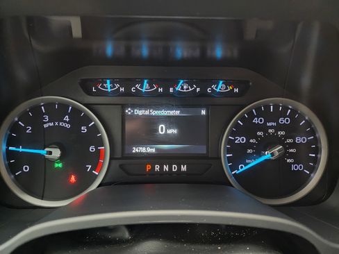 Used 2022 Ford F250 XLT w/ XLT Premium Package image 10