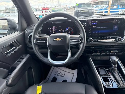 Used 2024 Chevrolet Colorado LT w/ LT Convenience Package III RWD image 27