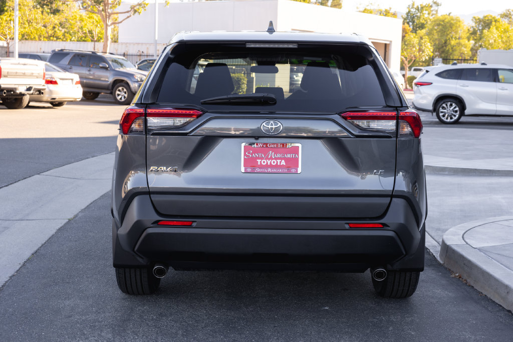 Certified 2023 Toyota RAV4 LE FWD image 6