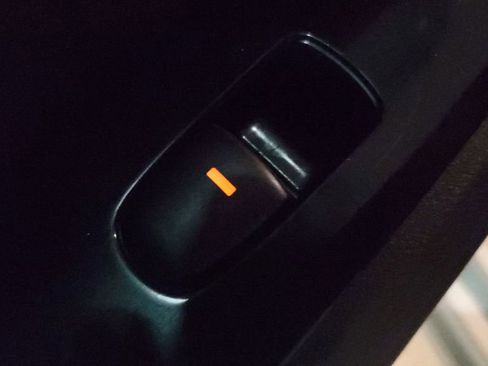 Used 2023 Nissan Altima 2.5 SR image 17