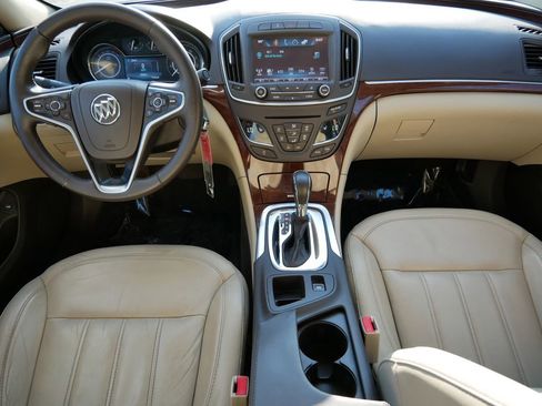 Used 2016 Buick Regal AWD image 13