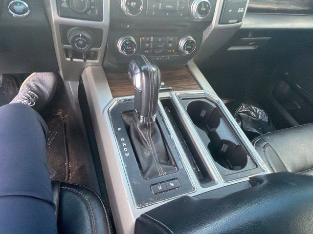 Used 2018 Ford F150 Lariat w/ Equipment Group 502A Luxury AWD/4WD image 21