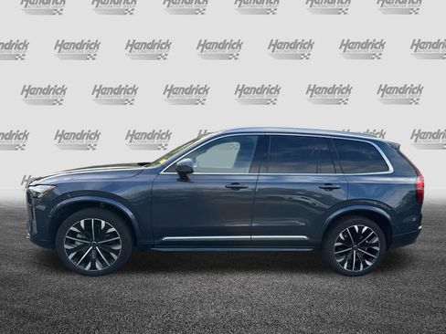 Used 2025 Volvo XC90 B6 Plus image 8