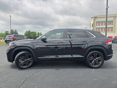 Used 2022 Volkswagen Atlas Cross Sport SEL R-Line AWD/4WD image 5
