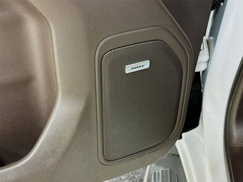 Used 2021 GMC Sierra 1500 SLT w/ SLT Premium Plus Package image 19