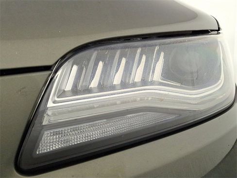 Used 2017 Lincoln MKZ Reserve w/ Climate Package image 12