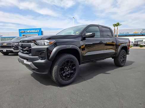 New 2026 Chevrolet Colorado Trail Boss AWD/4WD image 2