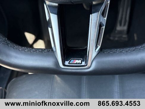 Used 2025 BMW 740i xDrive AWD/4WD image 28