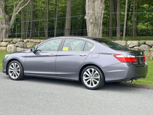Used 2015 Honda Accord Sport image 16