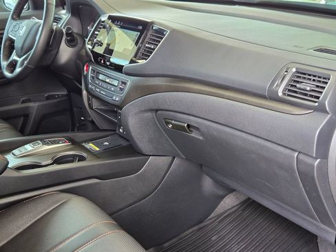 Used 2024 Honda Passport TrailSport image 26