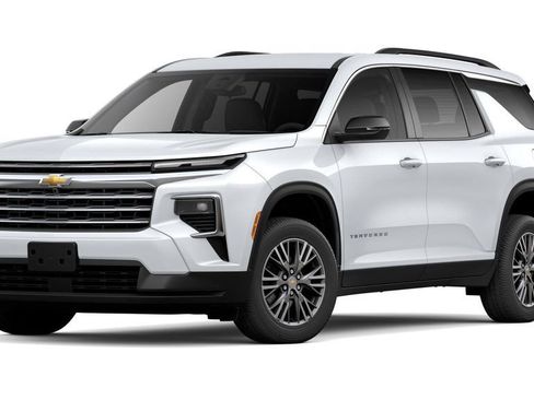New 2025 Chevrolet Traverse LT w/ LPO, Floor Liner Package image 1