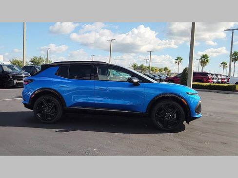 New 2026 Chevrolet Equinox EV RS image 23