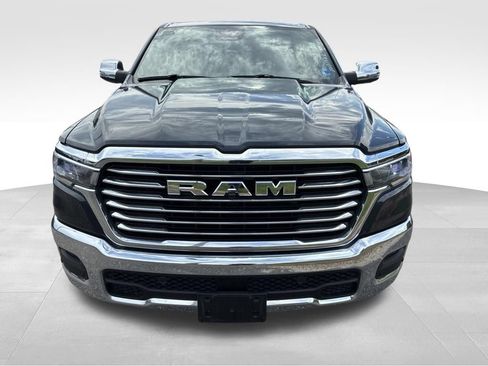 Used 2026 RAM 1500 Laramie AWD/4WD image 9
