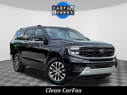 Used 2025 Ford Expedition Platinum AWD/4WD image 3