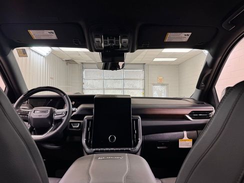 New 2026 GMC Yukon XL Denali w/ Advanced Technology Package AWD/4WD image 21