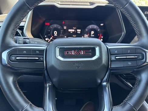 Used 2024 GMC Canyon AT4 w/ Canyon Safety Plus Package AWD/4WD image 28