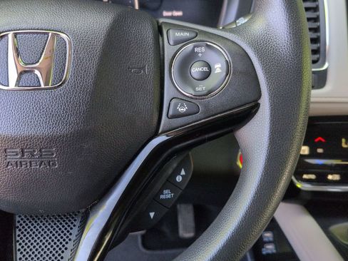 Used 2019 Honda HR-V EX image 21