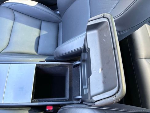 Used 2024 Tesla Model 3 Standard Range RWD image 43