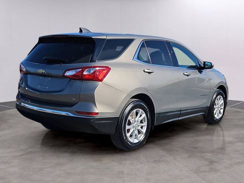 Used 2019 Chevrolet Equinox LT image 4