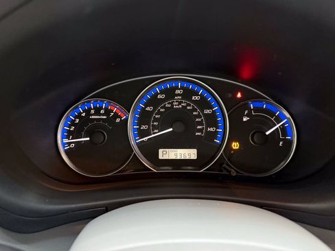 Used 2012 Subaru Forester 2.5X Premium w/ All-Weather Pkg AWD/4WD image 25
