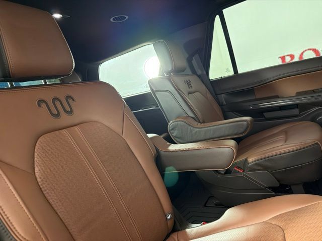 Used 2023 Ford Expedition King Ranch RWD image 36