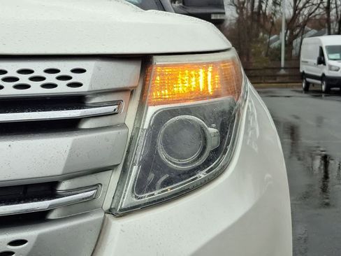 Used 2015 Ford Explorer XLT w/ Equipment Group 202A image 30