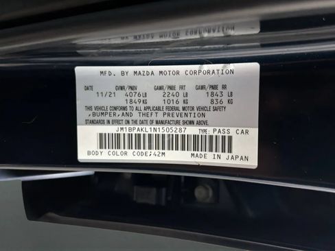Used 2022 MAZDA MAZDA3 s FWD image 29
