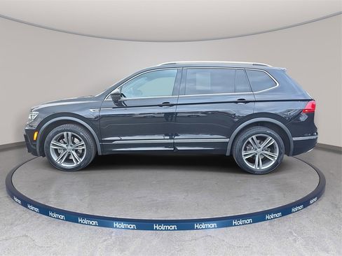 Used 2019 Volkswagen Tiguan S image 8