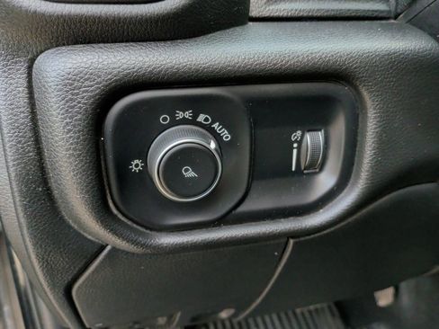 Used 2021 RAM 2500 Tradesman image 15