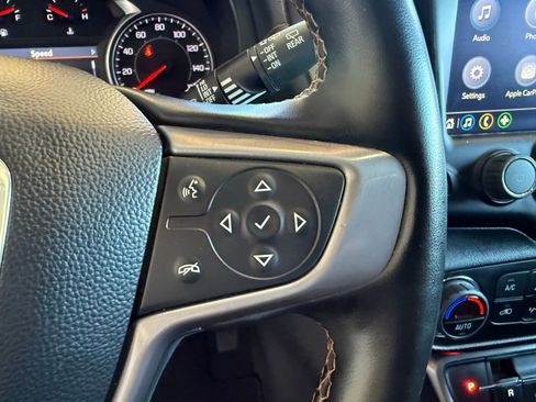 Used 2024 GMC Terrain AT4 image 19