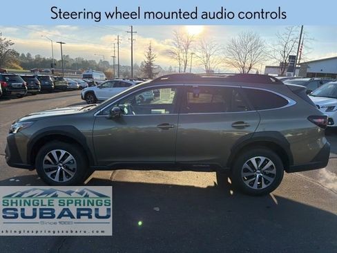 Certified 2025 Subaru Outback Premium image 9