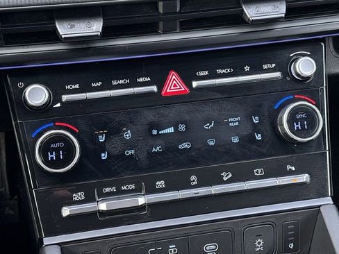 Used 2024 Hyundai Santa Fe Calligraphy image 18