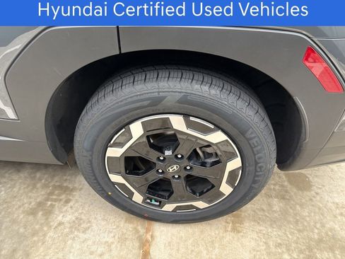 Used 2025 Hyundai Santa Fe SEL w/ Tow & Go Package image 10