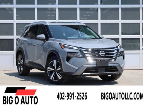 Used 2024 Nissan Rogue SL w/ SL Premium Package AWD/4WD image 1