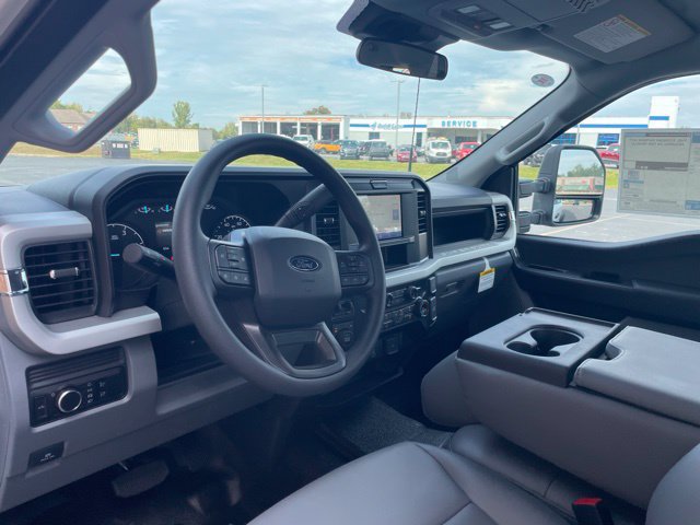 New 2027 Ford F550 4x4 Supercab Super Duty image 27