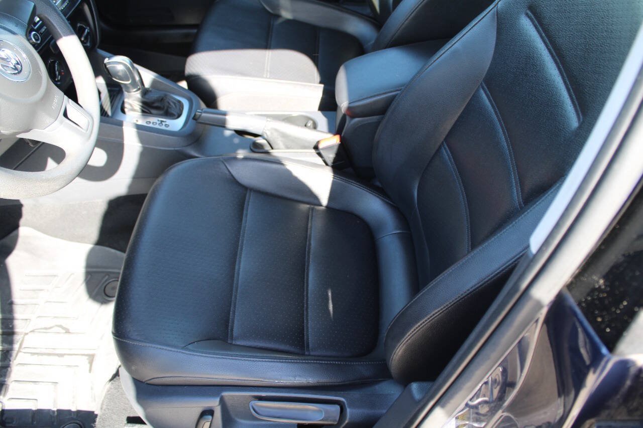 Used 2014 Volkswagen Jetta SE FWD image 9