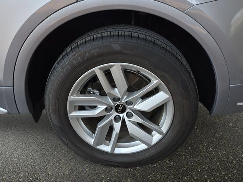Used 2023 Audi Q5 2.0T Premium w/ Convenience Package AWD/4WD image 32