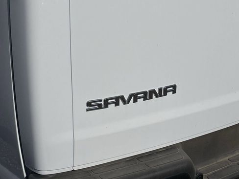 New 2025 GMC Savana 2500 Extended w/ Driver Convenience Package image 31